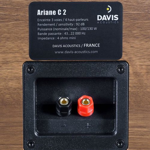 Davis Acoustics Ariane C2 Walnut Центральный канал