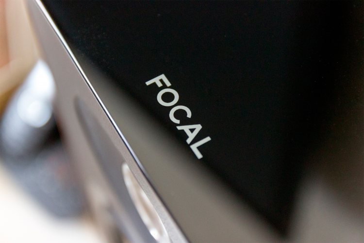 Focal Aria 906 (High Gloss Black)