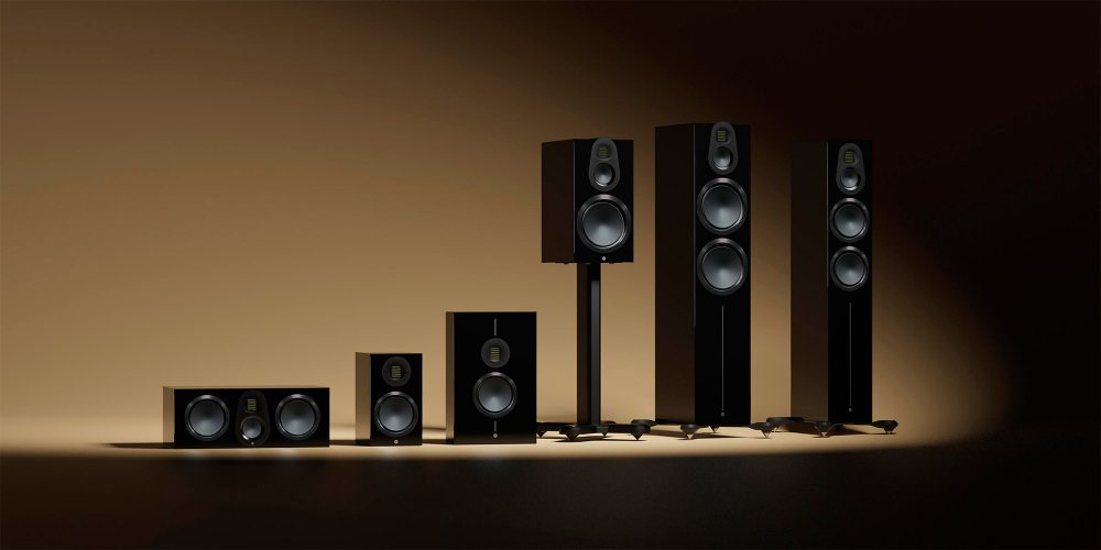 Полочная акустика Monitor Audio Gold 100 6G High Gloss Black