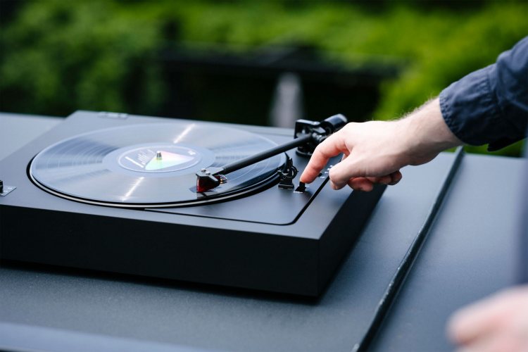 Проигрыватель виниловых дисков Pro-Ject A2