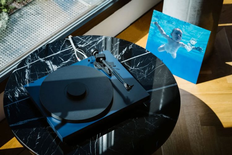 Pro-Ject Debut EVO 2 Satin Steel Blue Проигрыватель граммпластинок