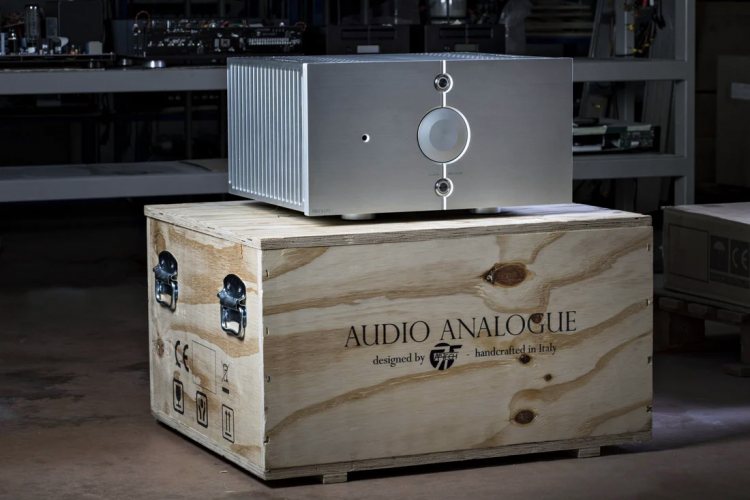 Интегральный усилитель класса А - Audio Analogue ABsolute