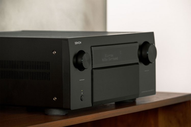 AV-усилитель Denon AVC-A1H Black